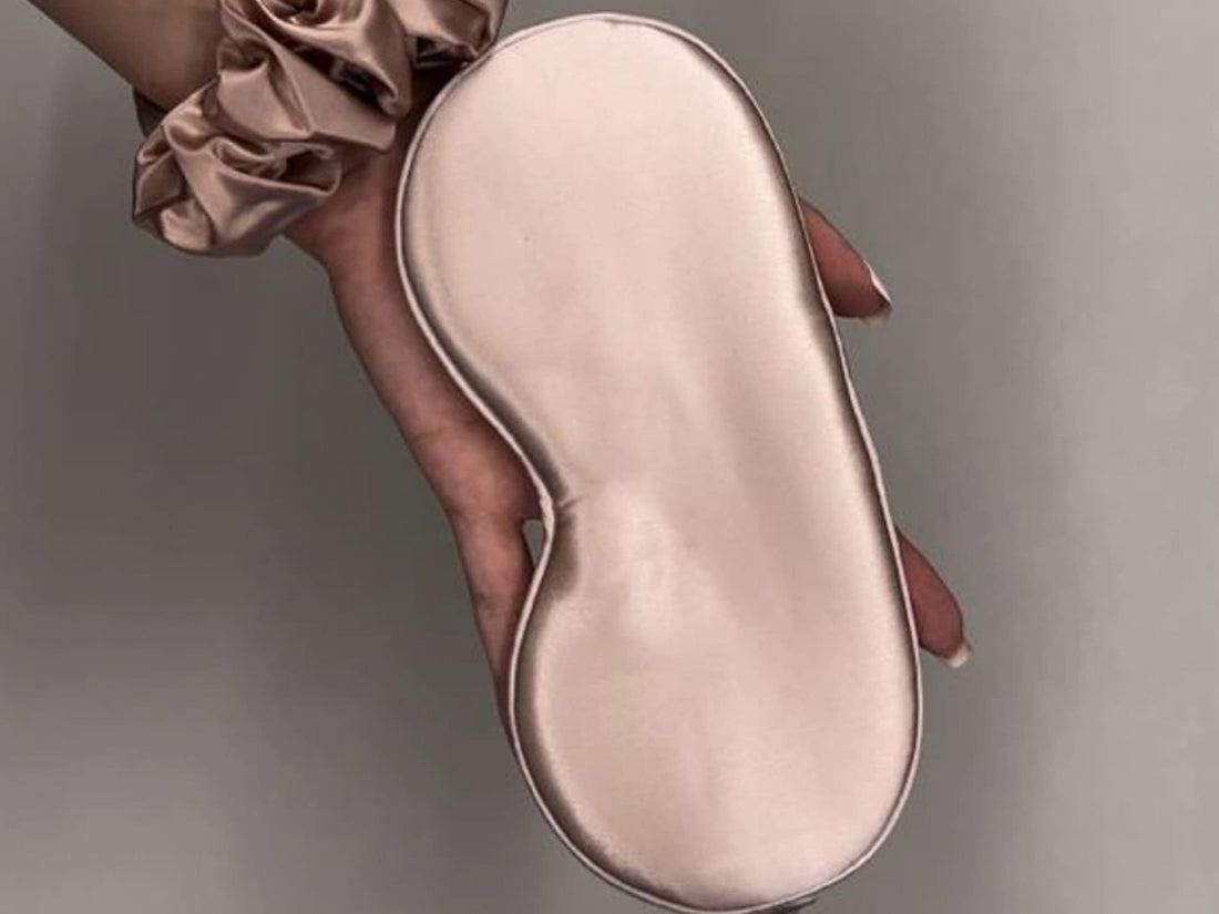 Get a better night's sleep with our Hyaluronic Acid infused Silk Eye Masks. These silk masks are designed to hydrate and rejuvenate the delicate skin around your eyes, leaving you with a refreshed and youthful appearance. The combination of silky soft fabric and hydrating Hyaluronic Acid creates the ultimate spa experience in the comfort of your own home.