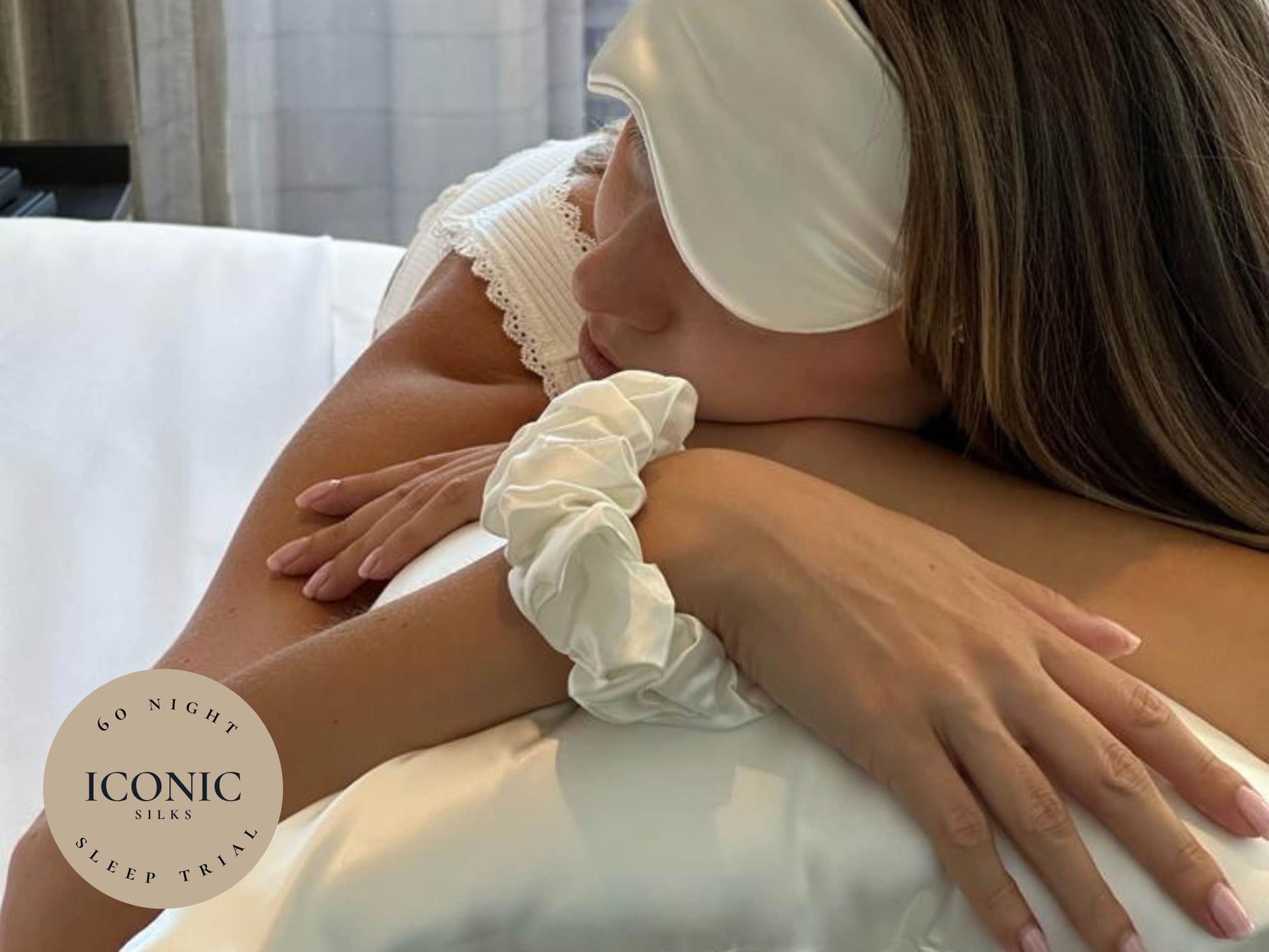 Get the beauty sleep you deserve with our Hyaluronic Acid Infused Silk Pillowcases. The silky smooth fabric is gentle on your skin and hair while the infused Hyaluronic Acid provides hydration, leaving you with a refreshed and rejuvenated complexion. Say goodbye to bed head and wake up to a glowing complexion every morning.